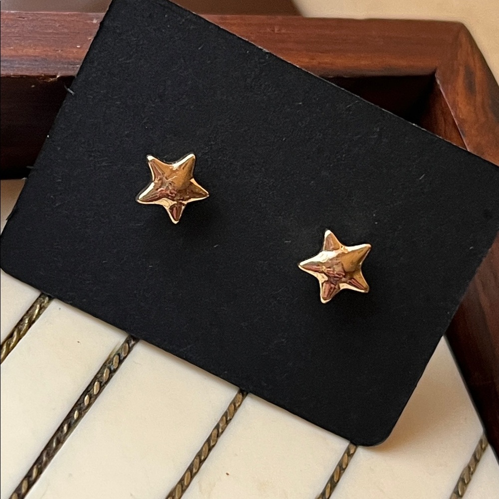Small Gold  Star Stud Earrings